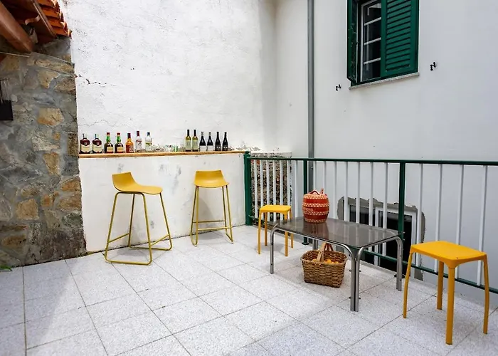 Apartament A Casa Da Rapariga De Cabelo Azul Manteigas