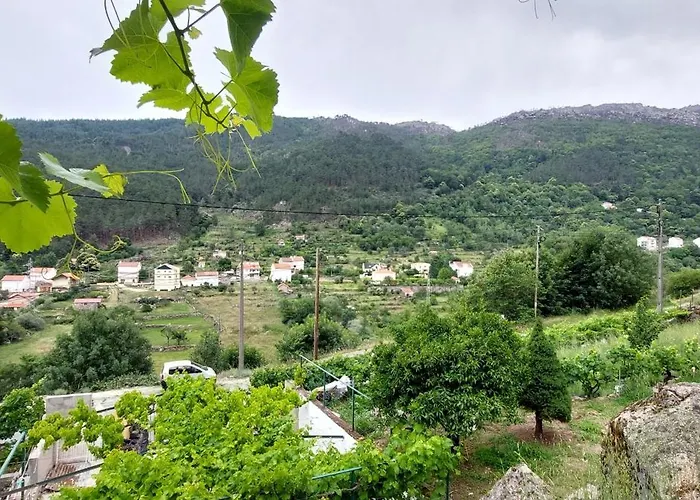 Apartament A Casa Da Rapariga De Cabelo Azul Manteigas